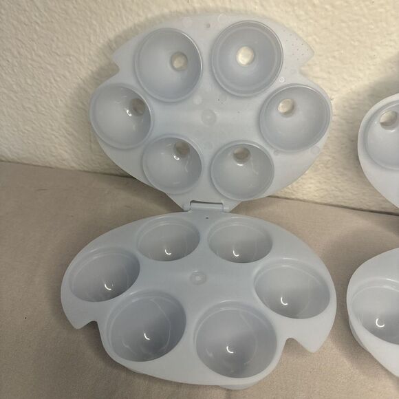 Set Of 2 Vintage Jello Jigglers Egg Molds With Hinge - Picture 3 of 6